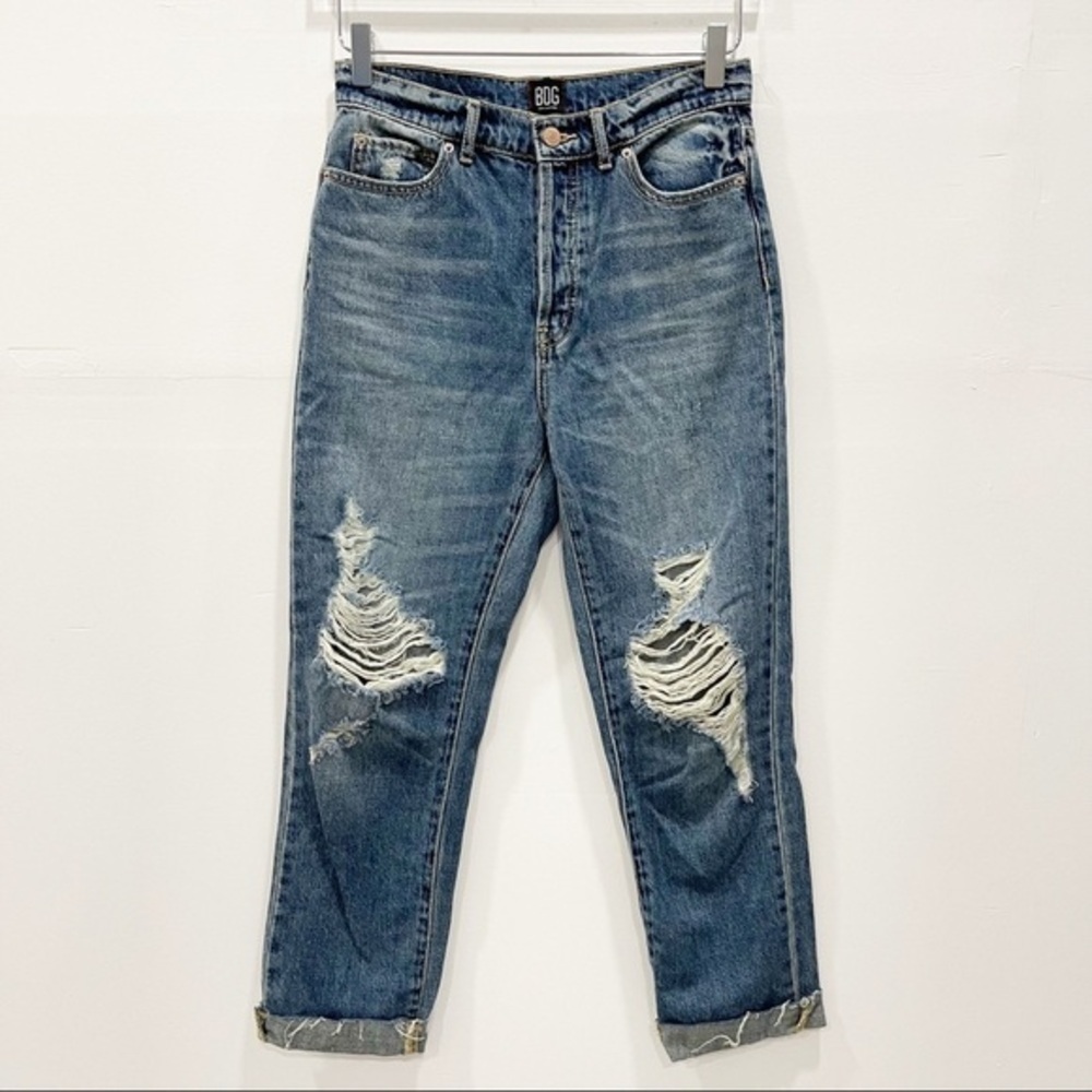 Urban Outfitters BDG Slim Straight Distressed Jeans Denim Size 27 Cuffed